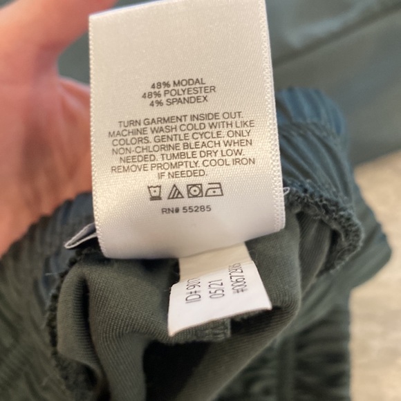 Express Casual 2-Piece Set, Size XXS fits like XS - Picture 14 of 14